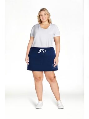 Peanuts Women’s Blue Cove Graphic Skort Size XL NWT